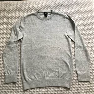 H&M crew neck gray sweater / slim fit